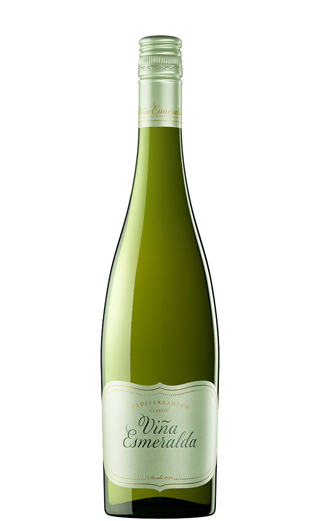 Vina Esmeralda White 750ml - Compare prices in UAE